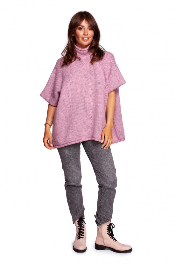 Sweter damski ponczo oversize z golfem krótki rękaw pudrowy